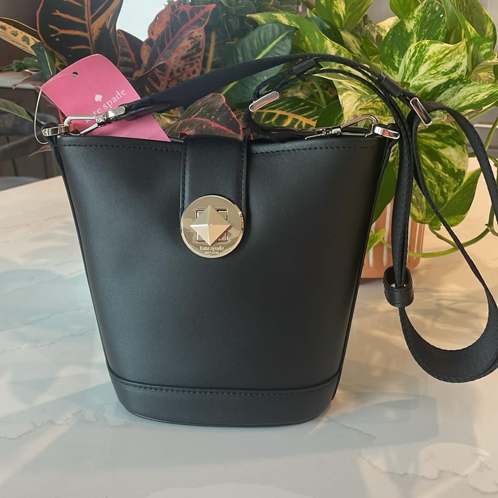 Kate Spade Black Leather Bucket Bag NWT - Picture 5 of 9